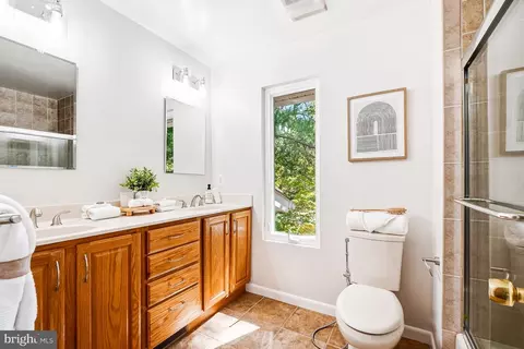 Bath - 11005 Ring Rd, Reston, VA 20190 photo 3 of 4