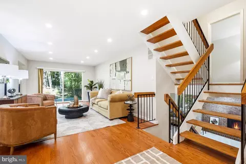 Entry Way - 11005 Ring Rd, Reston, VA 20190 photo 2 of 3