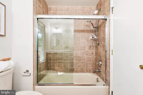 Bath - 11005 Ring Rd, Reston, VA 20190 photo 4 of 4
