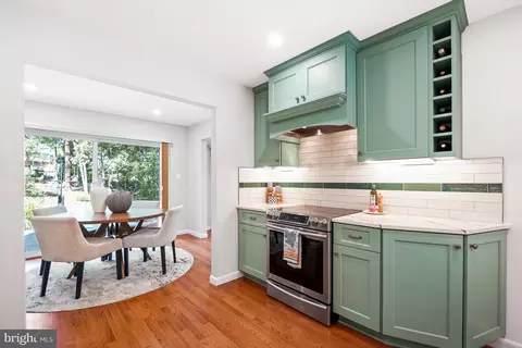 Kitchen - 11005 Ring Rd, Reston, VA 20190 photo 3 of 5