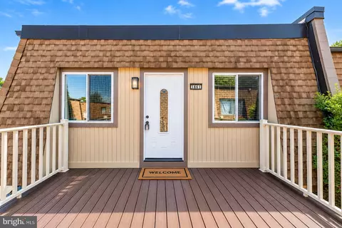 3861 Manzanita Pl #56E, Alexandria, VA 22309
