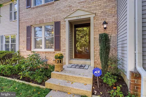 7315 Stream Way, Springfield, VA 22152
