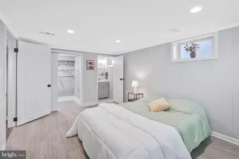 Bedroom - 6009 Grayson St, Springfield, VA 22150 photo 13 of 13