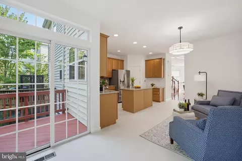 Other - 4118 River Forth Dr, Fairfax, VA 22030 photo 5 of 12