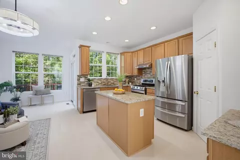 Kitchen - 4118 River Forth Dr, Fairfax, VA 22030 photo 1 of 7