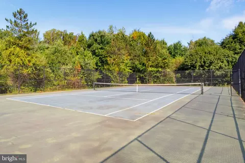 Other - 4118 River Forth Dr, Fairfax, VA 22030 photo 11 of 12