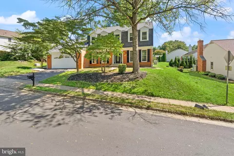 Exterior - 6121 Winnepeg Dr, Burke, VA 22015 photo 8 of 18