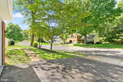 Exterior - 6121 Winnepeg Dr, Burke, VA 22015 photo 13 of 18