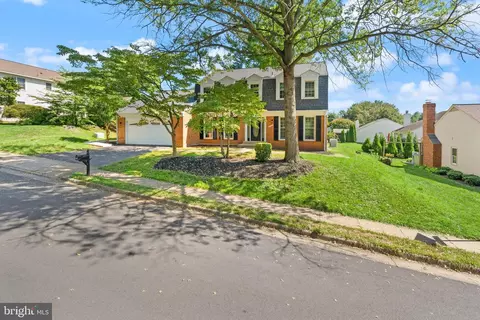 Exterior - 6121 Winnepeg Dr, Burke, VA 22015 photo 10 of 18