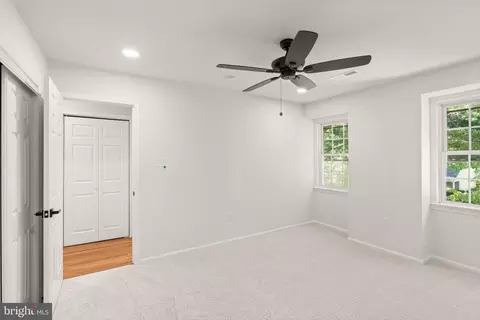 Bedroom - 6121 Winnepeg Dr, Burke, VA 22015 photo 9 of 11