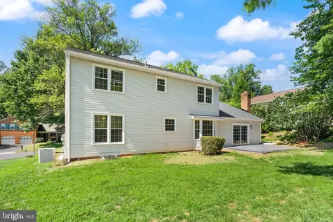 Exterior - 6121 Winnepeg Dr, Burke, VA 22015 photo 18 of 18