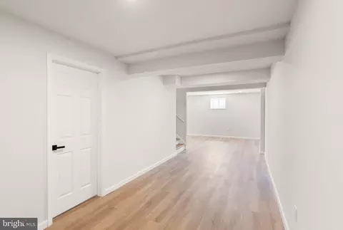 Entry Way - 6121 Winnepeg Dr, Burke, VA 22015 photo 22 of 22