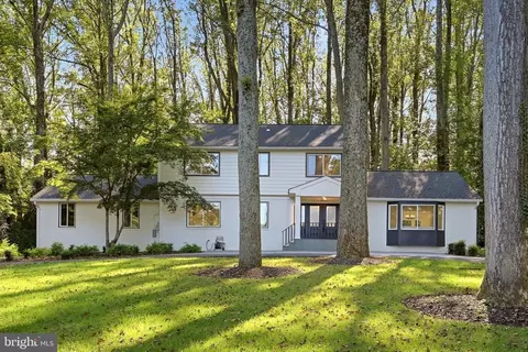 Exterior - 8355 Alvord St, Mclean, VA 22102 photo 2 of 16