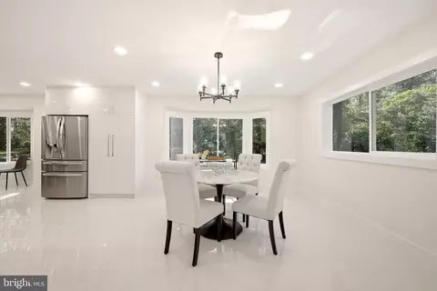 Dining - 8355 Alvord St, Mclean, VA 22102 photo 1 of 3