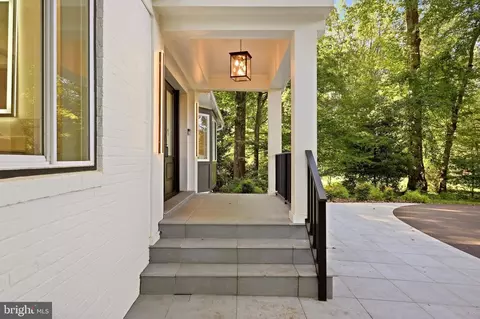 Exterior - 8355 Alvord St, Mclean, VA 22102 photo 7 of 16