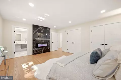 Bedroom - 8355 Alvord St, Mclean, VA 22102 photo 9 of 10