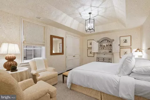 Bedroom - 1321 Darnall Dr, Mclean, VA 22101 photo 6 of 6