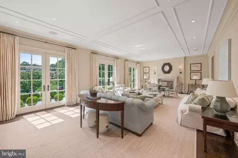 Living - 1321 Darnall Dr, Mclean, VA 22101 photo 1 of 5