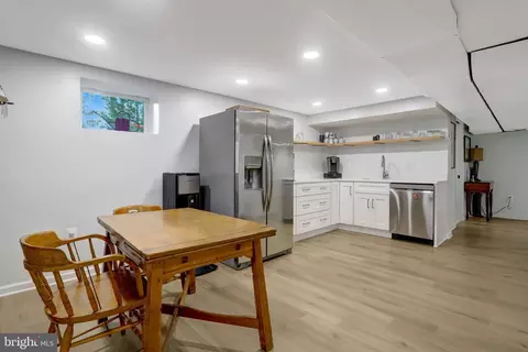 Kitchen - 5510 Kings Park Dr, Springfield, VA 22151 photo 5 of 5