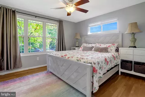 Bedroom - 5510 Kings Park Dr, Springfield, VA 22151 photo 1 of 10