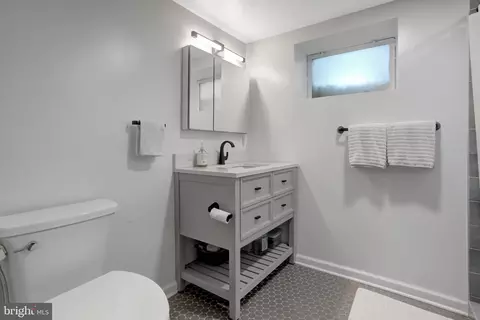 Bath - 5510 Kings Park Dr, Springfield, VA 22151 photo 1 of 4