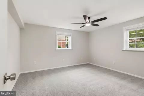 Bedroom - 7113 Hadlow Ct, Springfield, VA 22152 photo 5 of 6