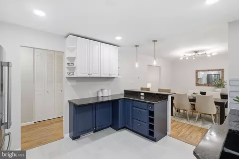 Kitchen - 7113 Hadlow Ct, Springfield, VA 22152 photo 4 of 4