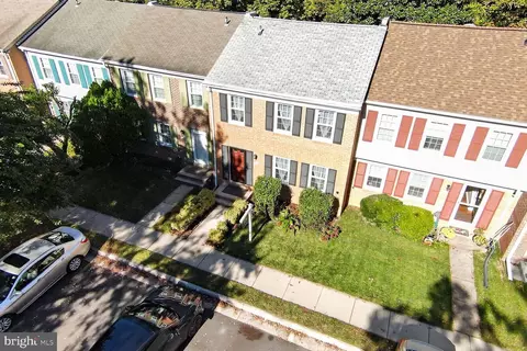 View/Area - 7734 Brandeis Way, Springfield, VA 22153 photo 1 of 5