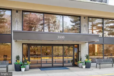 3800 Powell Ln #619, Falls Church, VA 22041