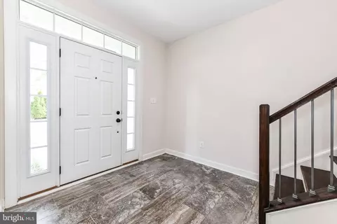 Entry Way - 3160 Yeager Dr, Herndon, VA 20171 photo 3 of 7