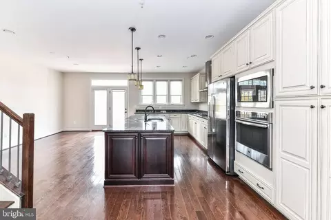 Kitchen - 3160 Yeager Dr, Herndon, VA 20171 photo 1 of 4