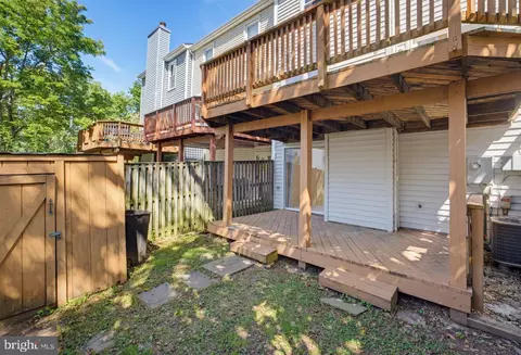Exterior - 13447 Elevation Ln, Herndon, VA 20171 photo 4 of 8