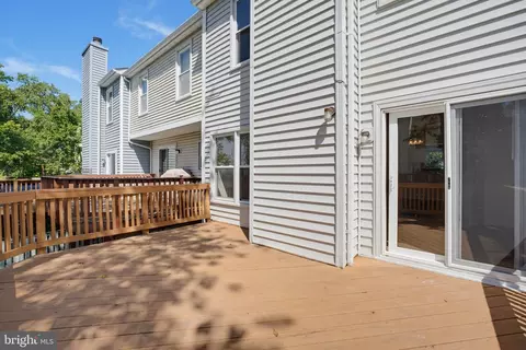 Exterior - 13447 Elevation Ln, Herndon, VA 20171 photo 5 of 8