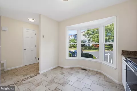Entry Way - 13447 Elevation Ln, Herndon, VA 20171 photo 3 of 6