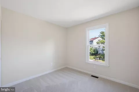 Bedroom - 13447 Elevation Ln, Herndon, VA 20171 photo 1 of 6