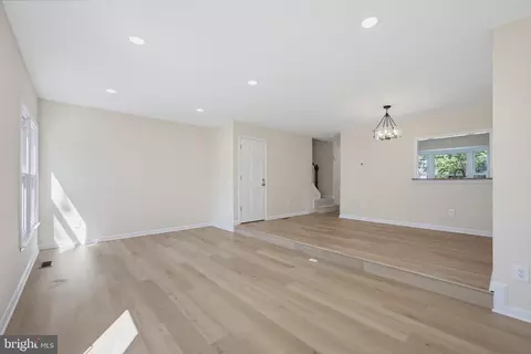 Living - 13447 Elevation Ln, Herndon, VA 20171 photo 5 of 8