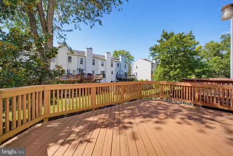 Exterior - 13447 Elevation Ln, Herndon, VA 20171 photo 6 of 8