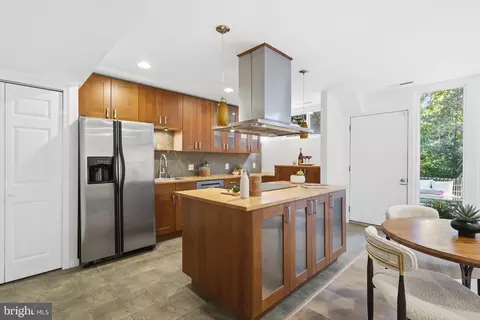 Kitchen - 11547 Maple Ridge Rd, Reston, VA 20190 photo 1 of 4