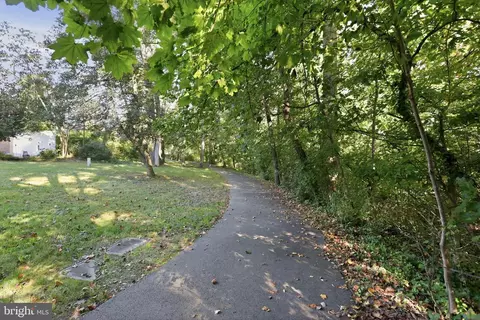 Other - 11547 Maple Ridge Rd, Reston, VA 20190 photo 11 of 11