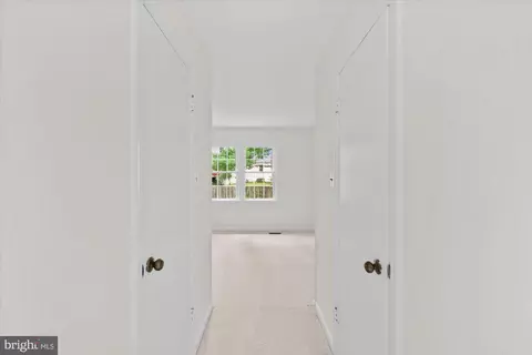Entry Way - 8617 Etta Dr, Springfield, VA 22152 photo 6 of 6
