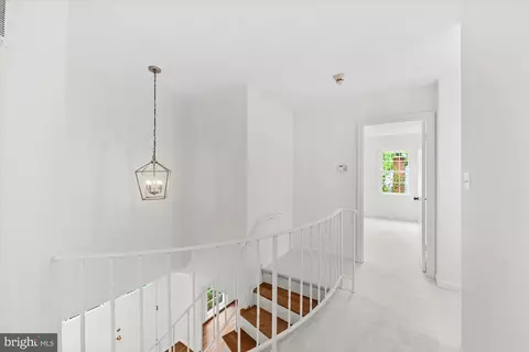Entry Way - 8617 Etta Dr, Springfield, VA 22152 photo 5 of 6
