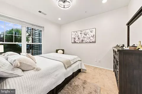 Bedroom - 1600 Spring Gate Dr #2103, Mclean, VA 22102 photo 1 of 9