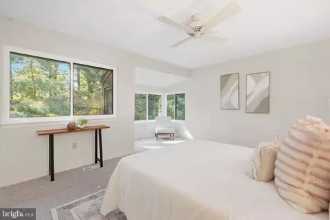 Bedroom - 2165 Cabots Point Ln, Reston, VA 20191 photo 4 of 7
