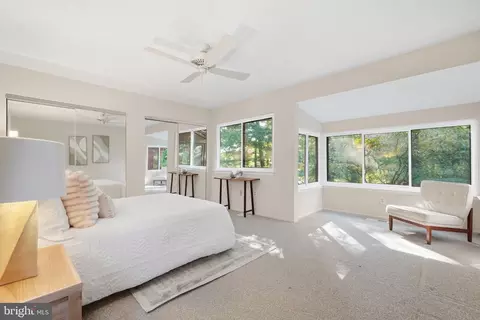 Bedroom - 2165 Cabots Point Ln, Reston, VA 20191 photo 2 of 7