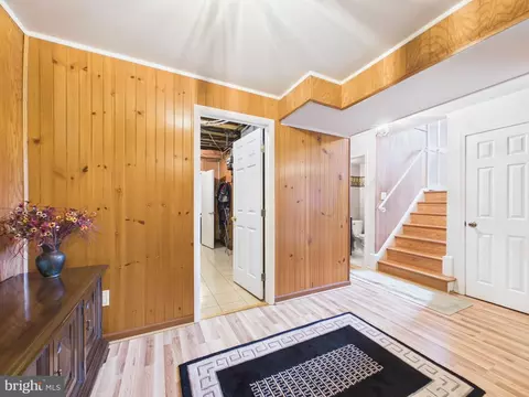 Entry Way - 8714 Old Courthouse Rd, Vienna, VA 22182 photo 3 of 3