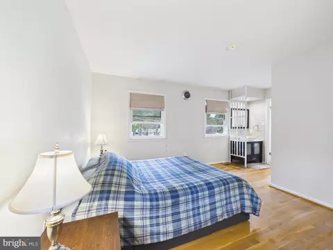 Bedroom - 8714 Old Courthouse Rd, Vienna, VA 22182 photo 2 of 7