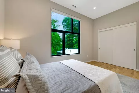 Bedroom - 7815 Old Falls Rd, Mclean, VA 22102 photo 9 of 11