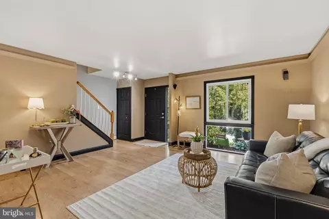 Other - 2424 Cloudcroft Sq, Reston, VA 20191 photo 3 of 8