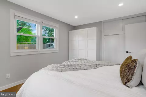 Bedroom - 5419 Charlottesville Rd, Springfield, VA 22151 photo 3 of 4
