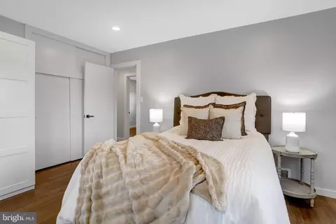Bedroom - 5419 Charlottesville Rd, Springfield, VA 22151 photo 1 of 4